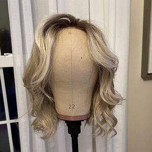Chelsey Smith Blonde Curly Hair Wig